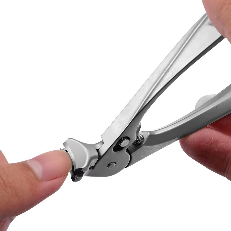✨🔥Stainless Steel Curved Nail Clipper – Ergonomic & Easy for Seniors